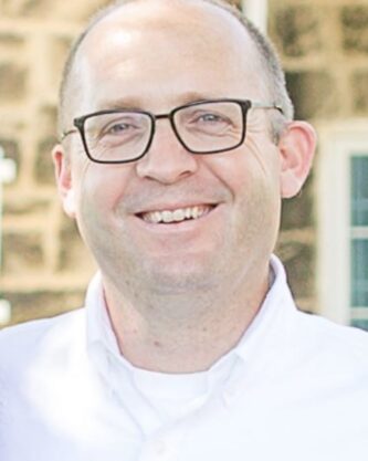 Dr. Andrew Jones Headshot