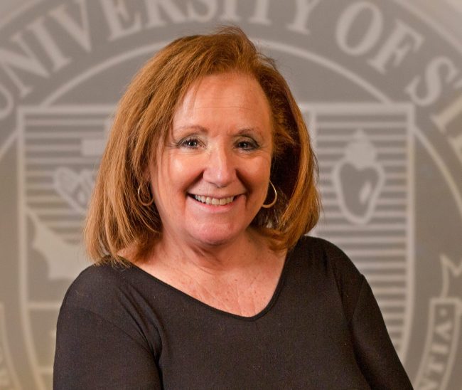 Natalie Linn Portrait Spring2022 -2013